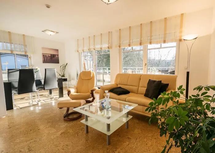 Kaiservillen Heringsdorf - Ferienwohnung Mit 1 Schlafzimmer Und Balkon C23