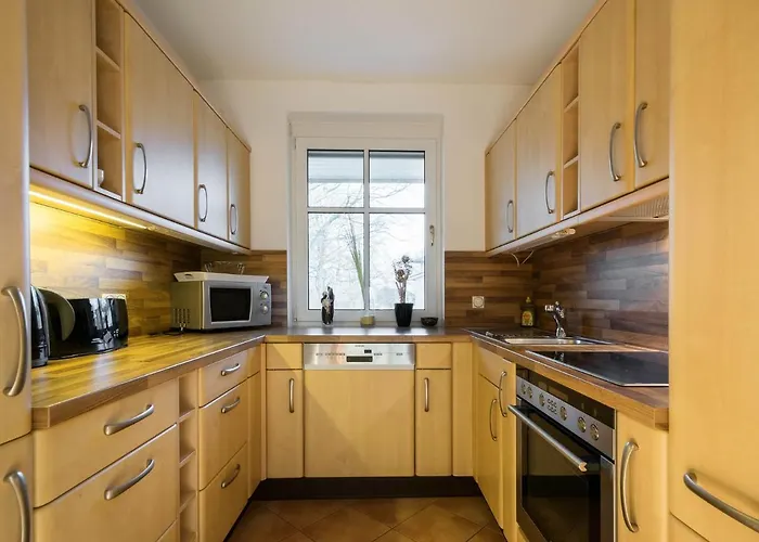 Kaiservillen Heringsdorf - Ferienwohnung Mit 1 Schlafzimmer Und Balkon C23